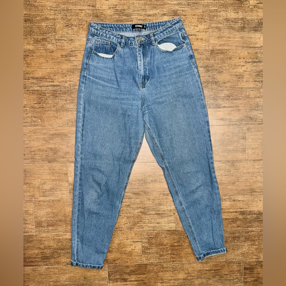 Missguided + Blue Boyfriend Jeans